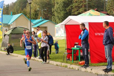 На территории ОЭЗ «Бирюзовая Катунь» провели первые в Сибири соревнования на полужелезной дистанции «ALTAI TRI RACE».