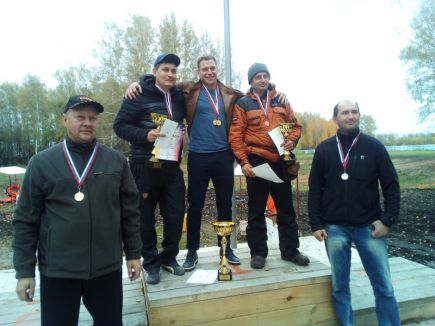 На базе стрелкового клуба «Магнум» в Павловском районе состоялись межрегиональные соревнования по спортингу «Сибирская осень».