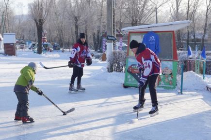 Хоккейный клуб «Алтай» принял участие в празднике «Алтайская зимовка».