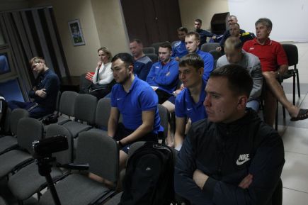 На Всероссийском общеобразовательном фестивале футбольного мастерства «Играй и живи в ТЕМПЕ» прошёл семинар для тренеров и состоялись мастер-классы для юных дикторов, журналистов и фотографов.