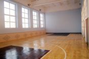 Спортивный зал одной из школ Крутихинского района откроют после капитального ремонта.