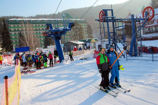 Четверо представителей краевой спортшколы «Горные лыжи» едут в Италию на престижные соревнования «Пиноккио»