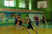 В Алейске прошли традиционные соревнования по баскетболу и волейболу памяти Сергея Старовойтова.  