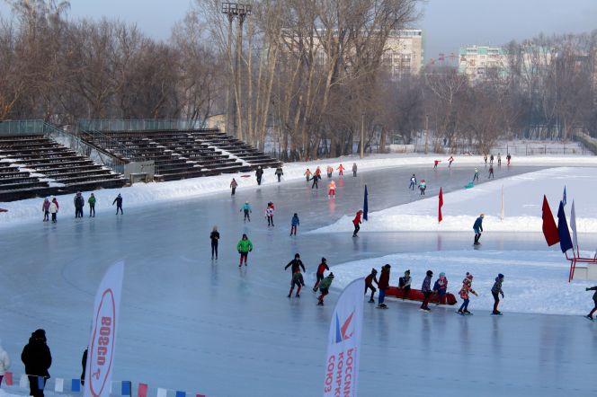170 спортсменов-любителей поучаствовали в массовых соревнованиях «Лёд надежды нашей»