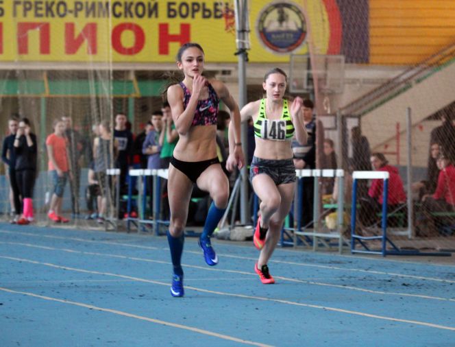 Во второй день чемпионата России Полина Миллер заняла четвёртое место в беге на 200 метров