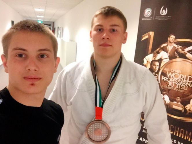 Алексей Гришин завоевал две бронзовые медали на юниорском первенстве мира