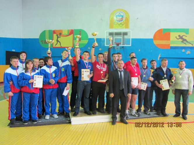 Команда Алейской ДЮСШ – победитель Большого кубка Алтайского края по гиревому спорту.