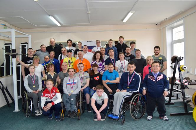 Физкультурно-оздоровительный клуб инвалидов «Патриот» провёл открытые соревнования по пауэрлифтингу среди спортсменов с ПОДА