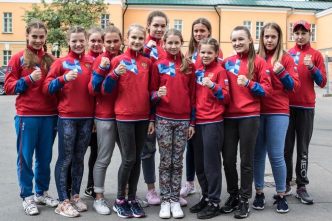 Сборная команда России по боксу среди девочек 13-14 лет. Фото: федерация бокса России