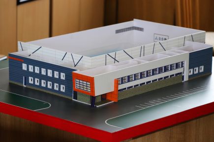 Подписание концессионного соглашения о строительстве ледовой арены в Рубцовске. Фото: Виталий УЛАНОВ