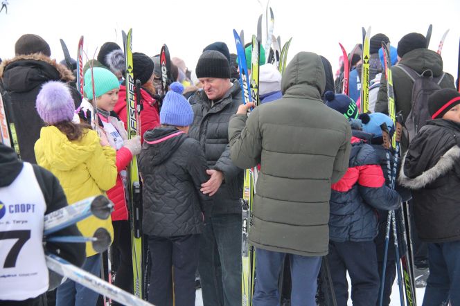 Лыжники Алтайского края открыли спортивный сезон гонками в Заринском районе   
