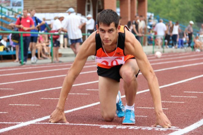 Барнаулец Евгений Кунц выиграл соревнования в беге на 1500 метров на мемориале Густава Суле в Тарту