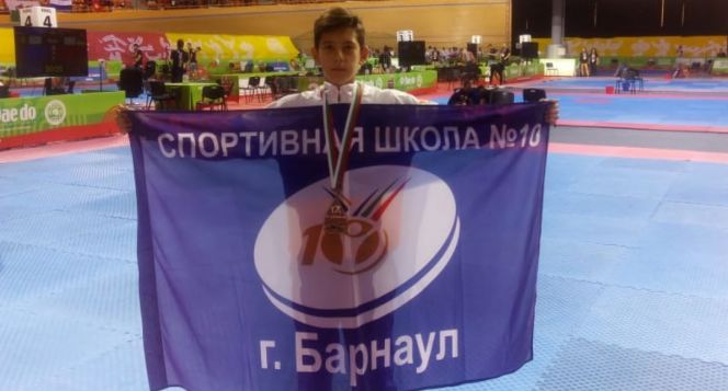 Никита Демин  стал бронзовым призером первенства мира по тхэквондо ИТФ в Болгарии
