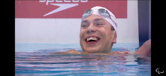 Бийский пловец Роман Жданов с мировым рекордом выиграл 200 м вольным стилем на чемпионате мира под эгидой Международного паралимпийского комитета