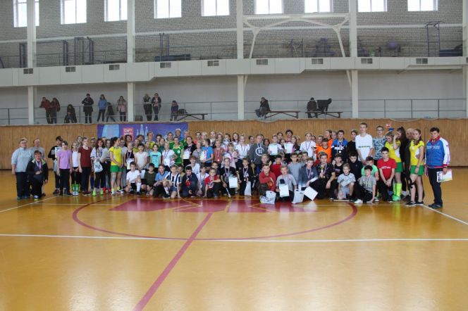 Первенство края и среди юношей, и среди девушек выиграли первые составы спортшколы «Юность Алтая»