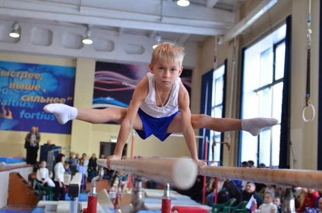 Городские соревнования по спортивной гимнастике проходят в СК «Заря»