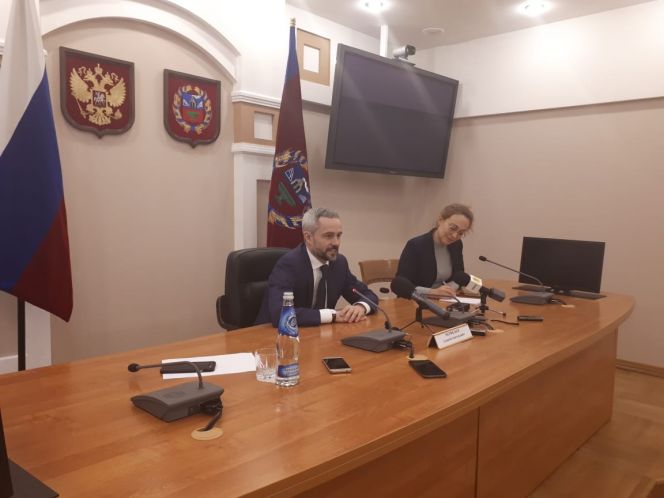 Министр спорта Алексей Перфильев рассказал СМИ о реализации в регионе программы «Спорт – норма жизни» и ответил на вопросы