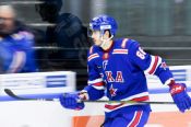 Алтай отправляет хоккеиста в НХЛ и смотрит тренировку Шубенкова