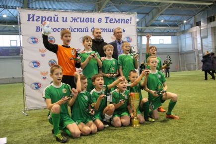 Алтай мог бы иметь свою команду в РПЛ. Так считает президент Детской футбольной лиги России Виктор Горлов