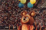 «До свиданья, наш ласковый Миша». 40 лет назад в Москве завершились XXII Олимпийские игры