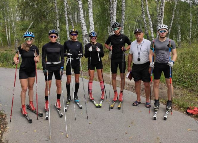 Лыжники Алтайского училища олимпийского резерва на сборах в Новосибирске