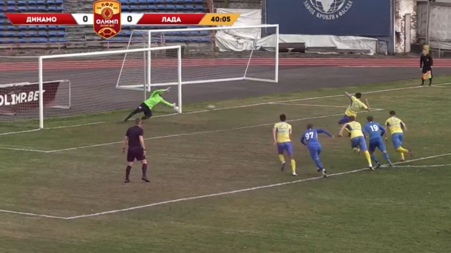 Футболисты барнаульского «Динамо» в крайней домашней игре года обыграли «Ладу» из Димитровграда - 1:0