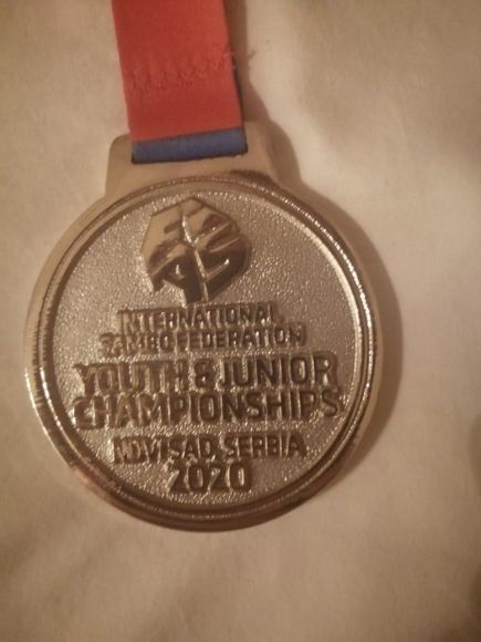 Студент АУОР Нурсултан Садуакасов стал серебряным призером первенства мира среди юниоров в Сербии