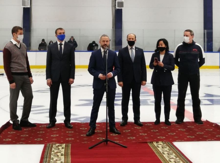 В Рубцовске открылся ледовый дворец спорта "Гимаев Арена"    