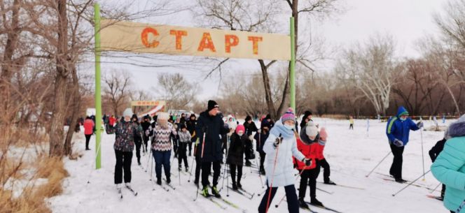 В Рубцовске в субботу открыли "Лыжню здоровья"