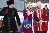 Акция "Спортивные выходные" началась для жителей Барнаула на "Народной лыжне" в парке "Юбилейном" 