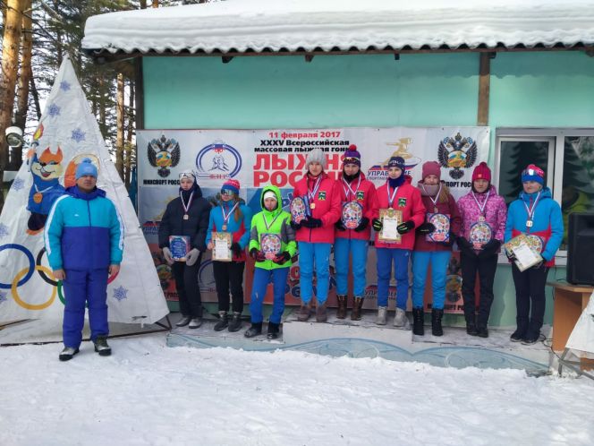 В Ребрихе завершились соревнования по лыжным гонкам XL краевой спартакиады спортшкол среди юношей и девушек 2003-2008 годов рождения