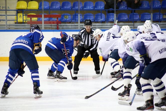 Хоккеисты «Динамо-Алтай» победой завершили гостевую серию против курганского «Юниора» - 3:1. Фото: ХК "Юниор"