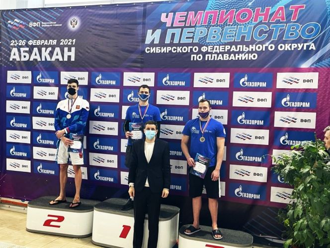 Сергей Звонов - чемпион СФО в плавании брассом на 50 метров 