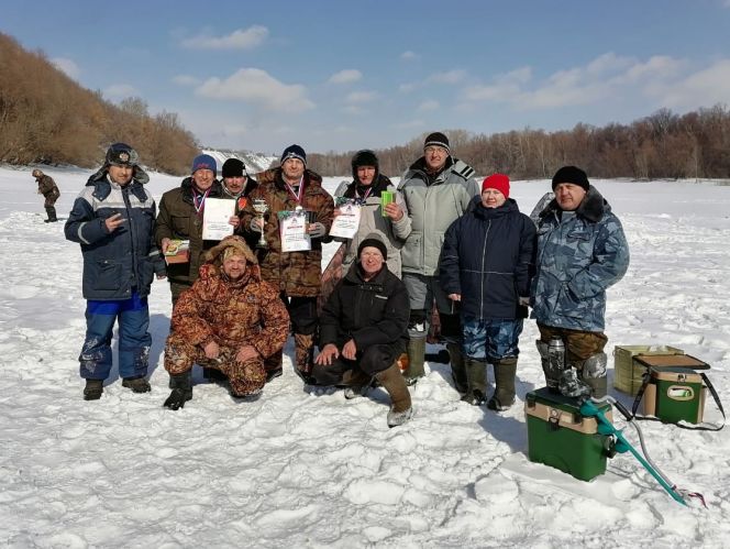 В Барнауле прошёл чемпионат края по ловле рыбы на мормышку со льда среди спортсменов с нарушением слуха