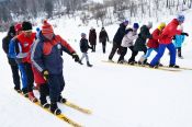 Около 300 человек прокатилось на лыжах по «Трассе здоровья» в селе Алтайском на закрытии зимнего сезона