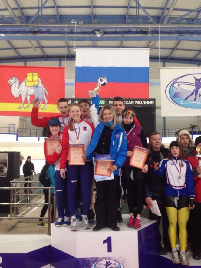 Команда Алтайского края вышла в финал зимней Спартакиады учащихся России по конькобежному спорту.
