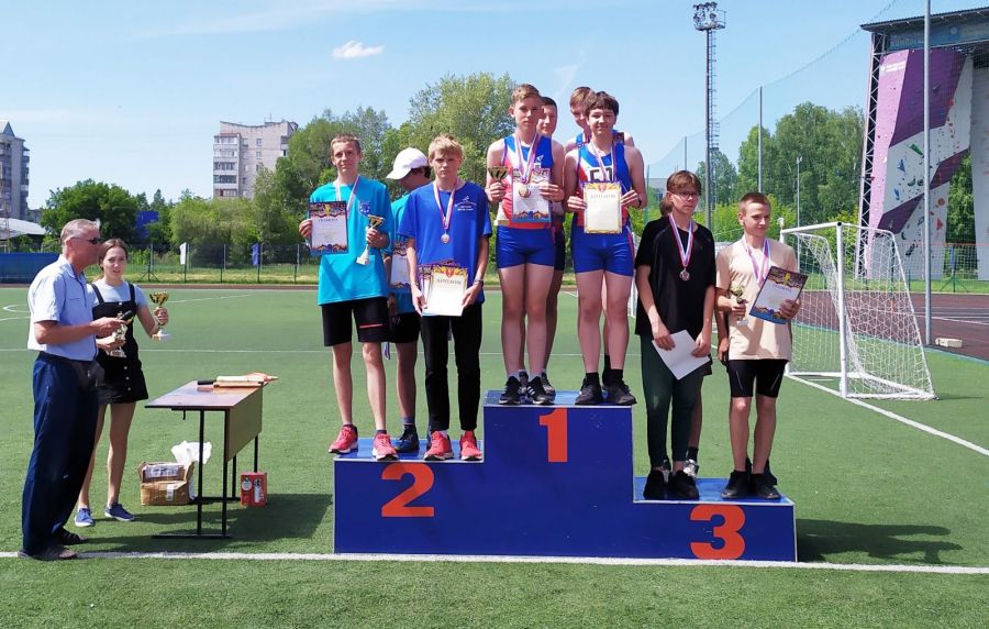 Спортивные школы алтайского края. Спартакиады Краснодарского края. Легкая атлетика девушки и юноши. Девочки спортивная школа. Спартакиада по легкой атлетике 2021 летняя.