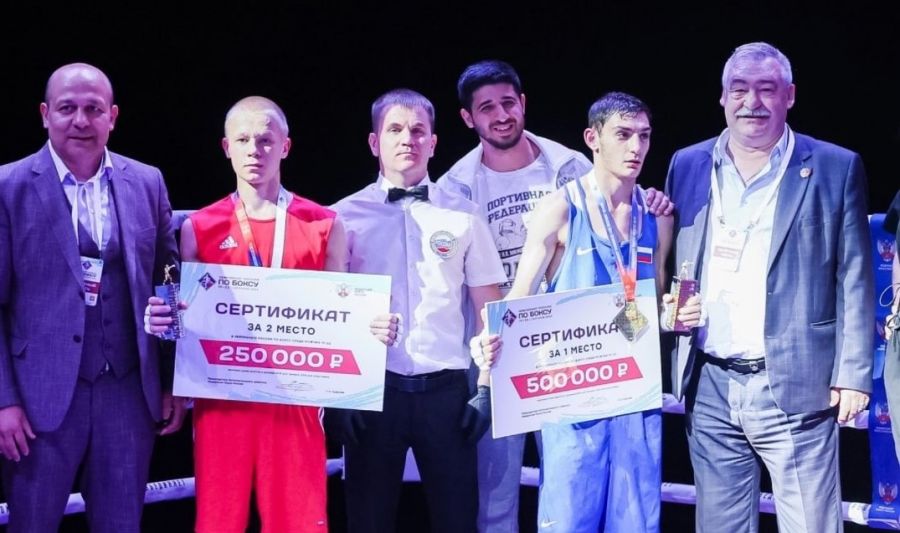 Рубцовчанин Александр Бушукин стал серебряным призёром чемпионата России среди юниоров 