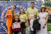 В День семьи, любви и верности в Алтайском крае прошёл Всероссийский спортивный фестиваль «Семейная команда»