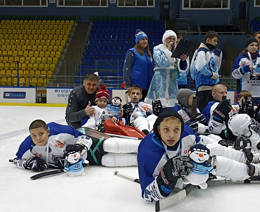 Детская команда по следж-хоккею «ВОИтели-Алтай»  приняла участие в первом выездном турнире