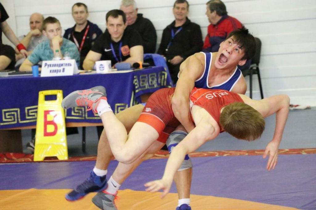 Самбо томск. Первенство приморского края по баскетболу среди детей. Новосибирск 2009. Первенство сфо по самбо 2023 бийск. Сборная иркутской области по боксу.