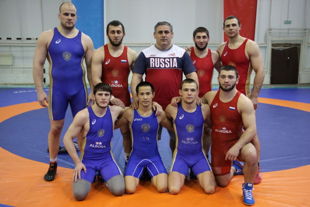 чемпион украины по греко-римской борьбе. главный тренер по греко римской борьбе. главный тренер по греко римской борьбе. матвей сулаквелидзе греко римская борьба. когуашвили тренер.