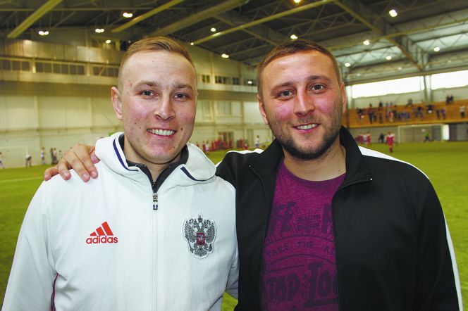 Максим Цвык (слева) и Евгений Цвык