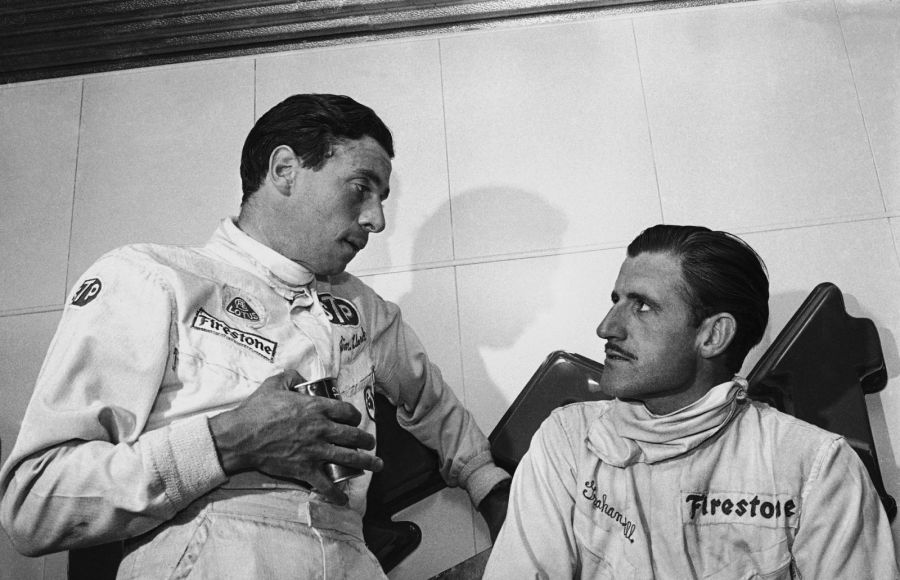 Джим Кларк и Грэм Хилл, 1966 год. Фото: AP Photo